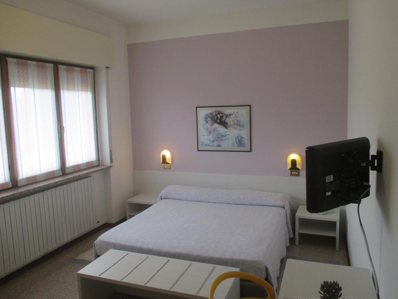 Hotel O'Scugnizzo 2 Μπελούνο Εξωτερικό φωτογραφία